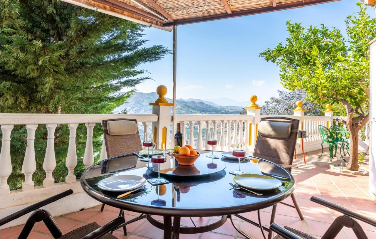 Pet Friendly Home In Iznate With Kitchen Málaga Exterior foto